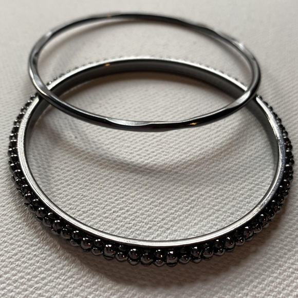 RJ Graziano CN Bangle Bracelets in Gunmetal Gray, set of 2, 8" - Picture 3 of 5
